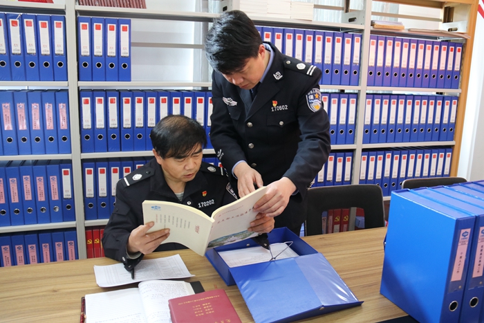 中煤新集公司保卫部：对标考核促提升 党建引领谋发展（胡长胜）_副本.jpg