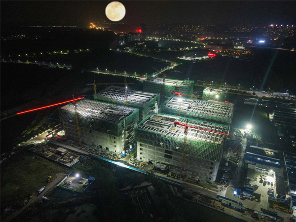1632274179199401.jpg 京津冀大数据基地项目拍摄明月.jpg