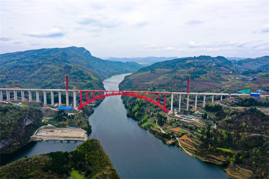 德余高速乌江特大桥 (6).jpg