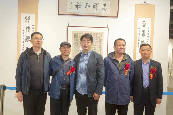 1681786080811837.jpg 11.jpg