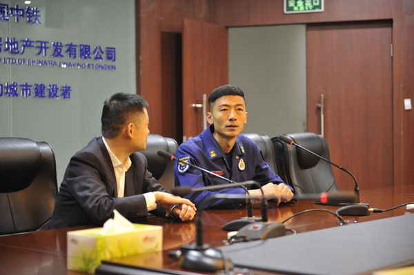 1706006233997137.jpg 2.jpg