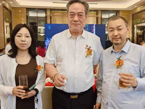 1712041226511302.jpg 2.jpg