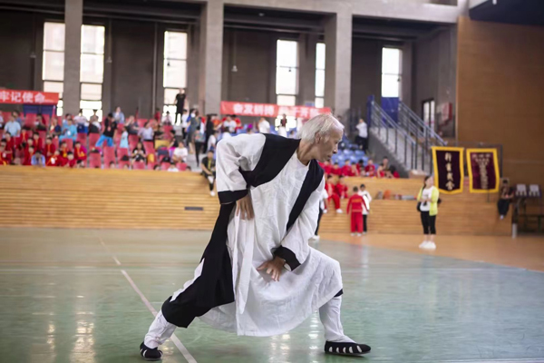 1719556552245974.jpg 537e8e3614e0101b530b2b448c609cc.jpg